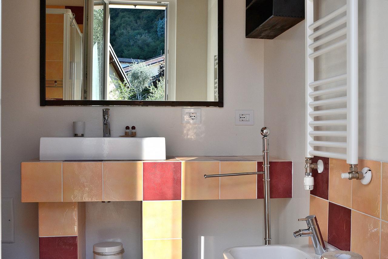 South Apartment With Pool Torri Del Benaco Extérieur photo